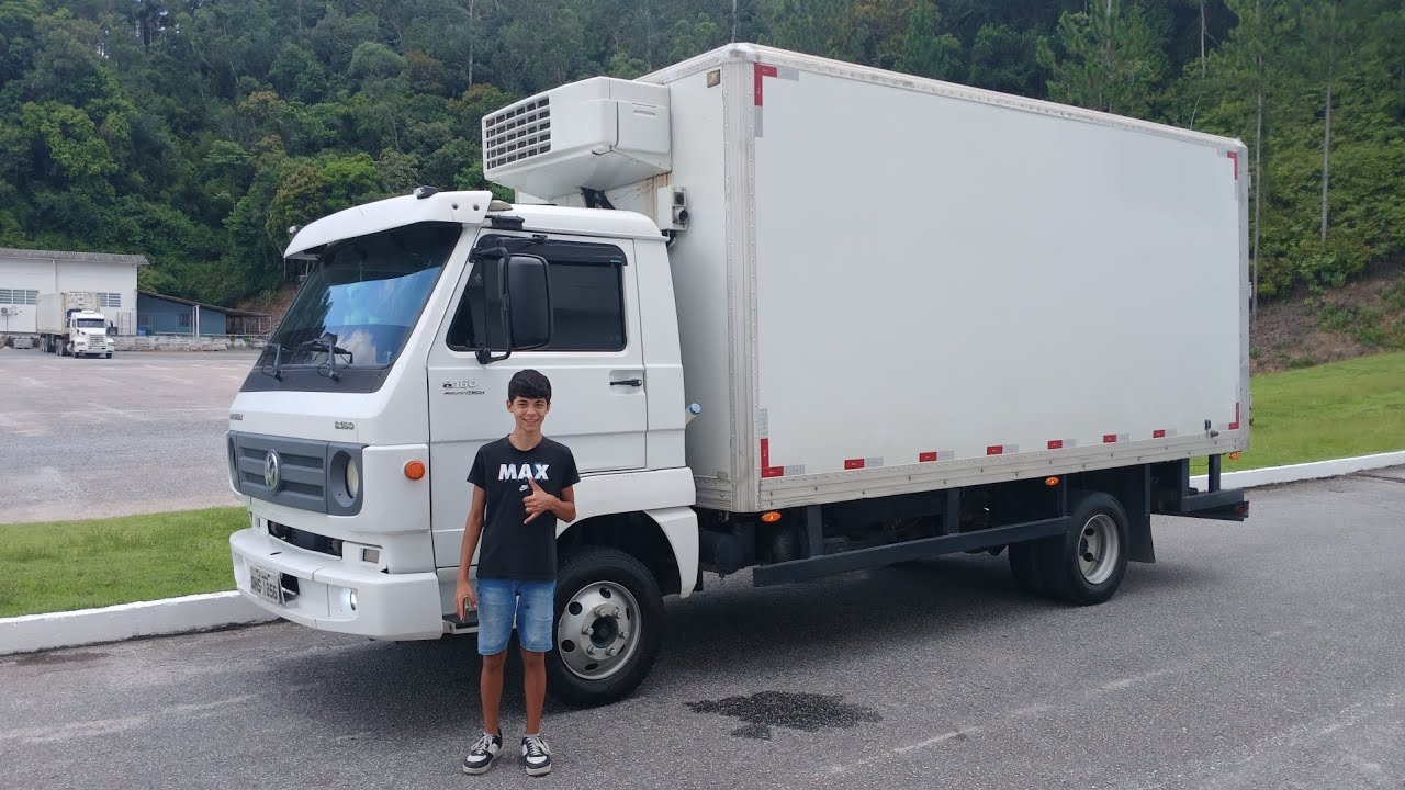 Levei meu irmão pra andar de caminhão comigo!