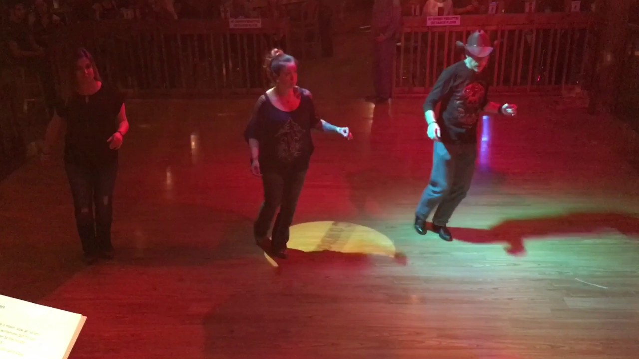 The Fighter - Line dance demo