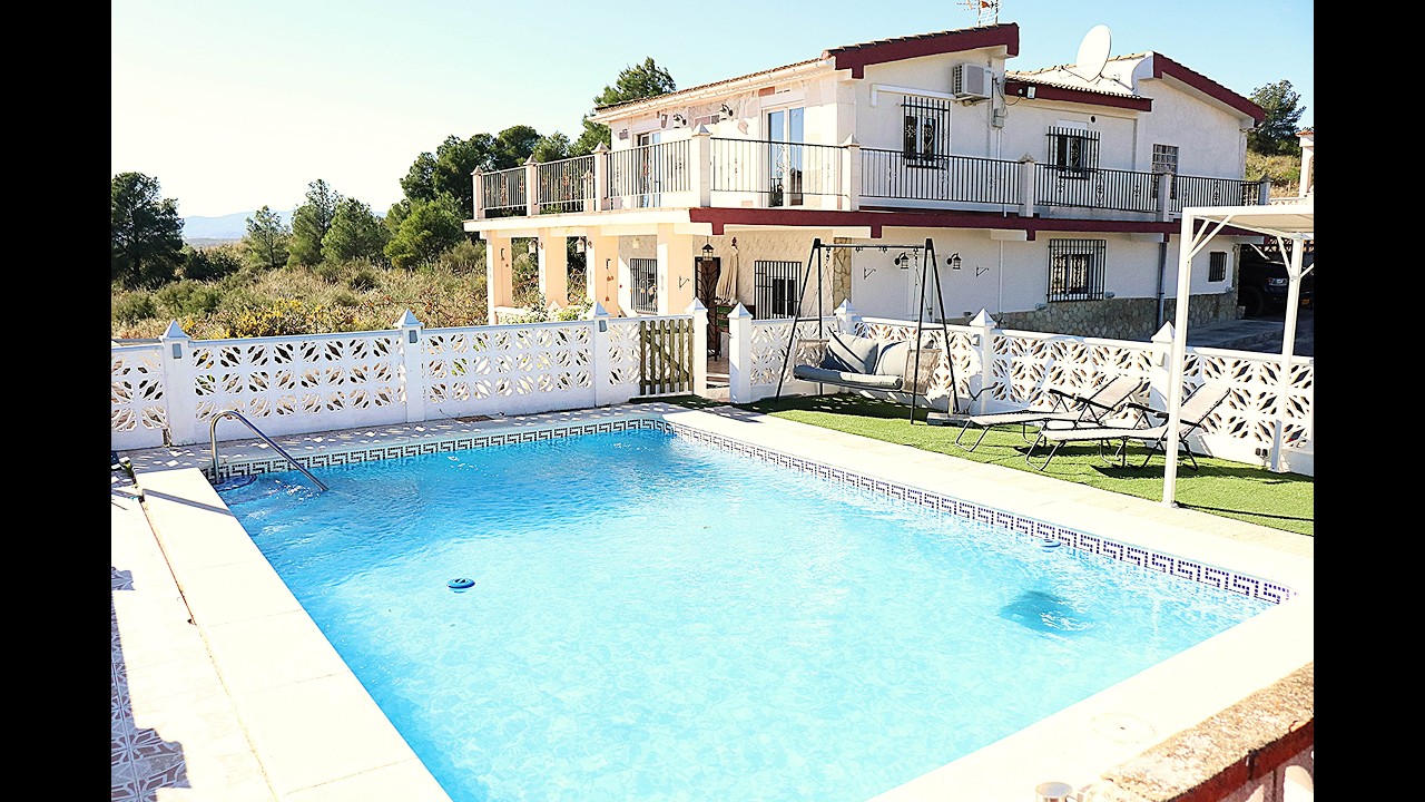 Villa in Liria, for saleReference number: MIR1020 Price: 280.000€