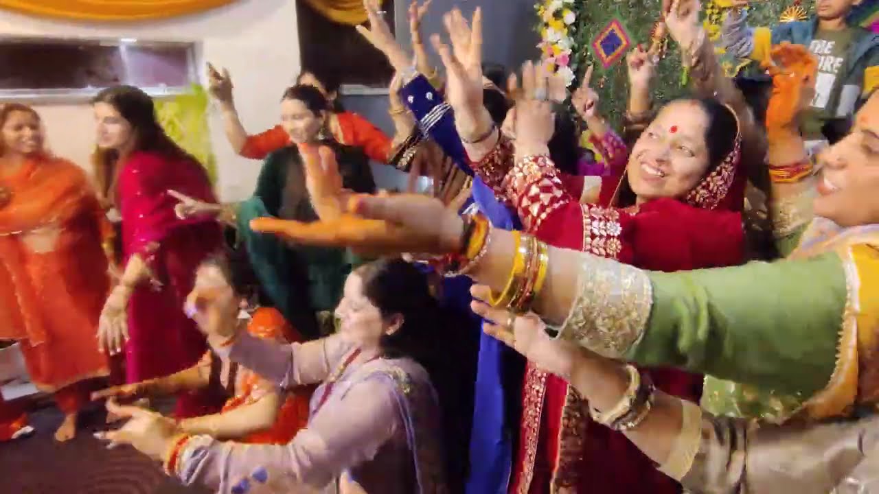 Mehandi vlog d4सब ने खूब धूम मचाई।#viralvideo #weeding #sonivlog#dancevideo #vlogs