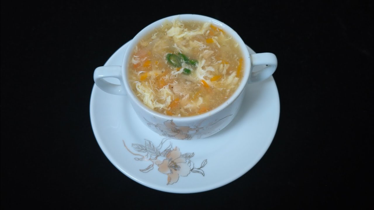 হট এন্ড সাওয়ার চিকেন স্যুপ রেসিপি | Bangladeshi Chinese Resturant Style Hot and Sour Soup Recipe