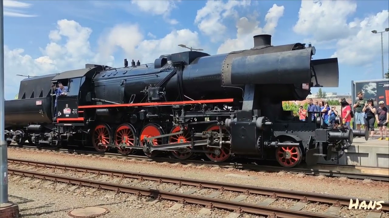 Pára na Hané v čele s Němkou 555.0153. Depo- Výtopna Dolní Lipka 