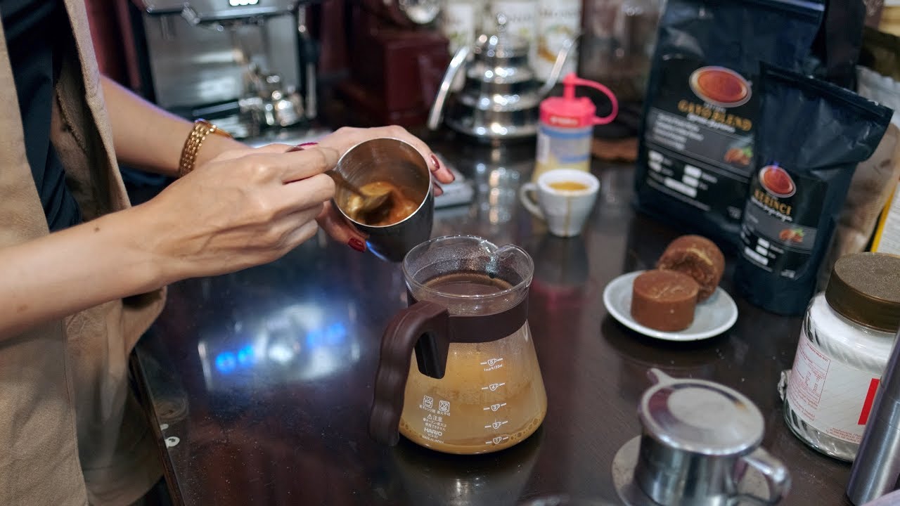 Perbedaan Es Kopi Susu dan Es Vietnam Drip