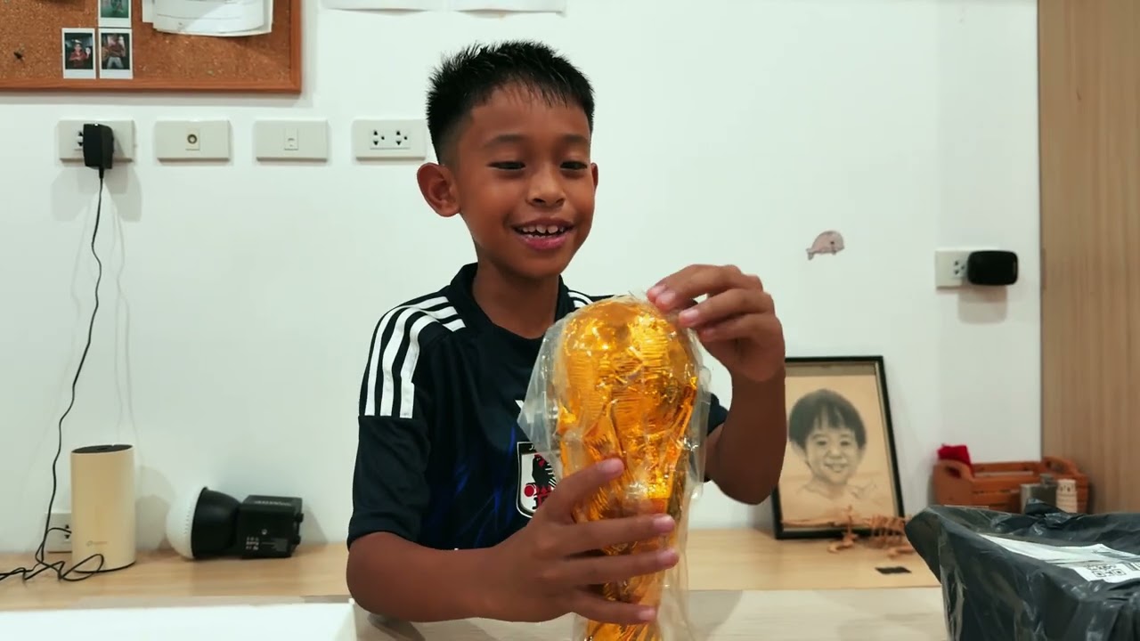 Unboxing World Cup Trophy