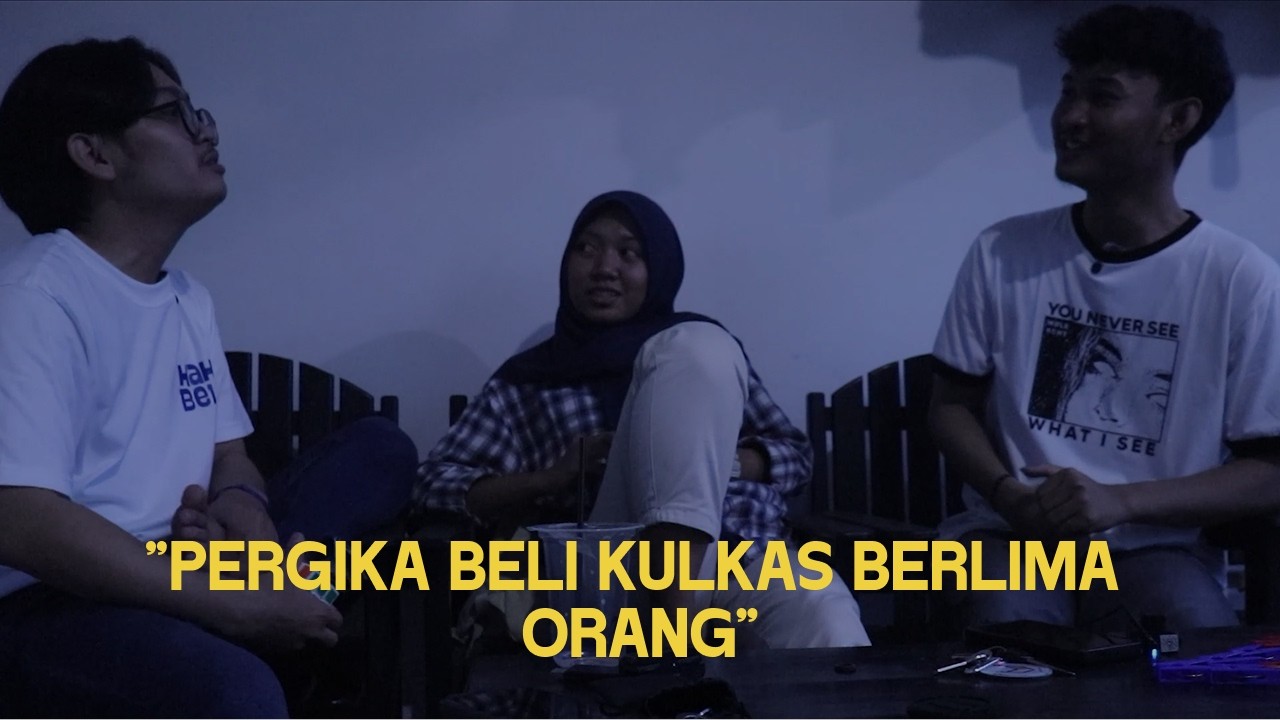 Mencari kulkas untuk di kost