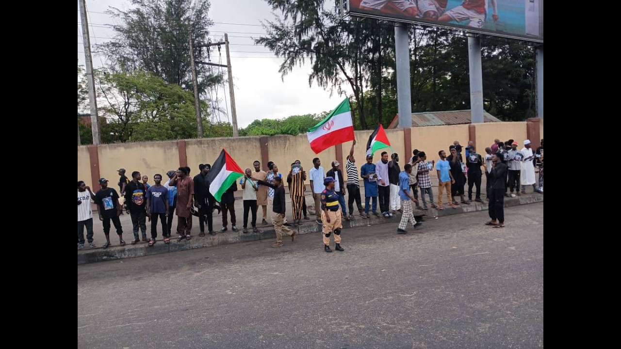 HALF HOUR TORI || US ALERTS CITIZENS IN NIGERIA AS SHI’ITE PROTEST ROCKS LAGOS