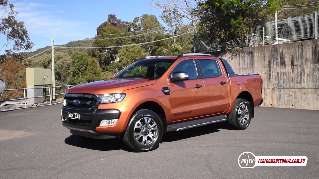 2017 Ford Ranger Wildtrak  0-100km/h & engine sound