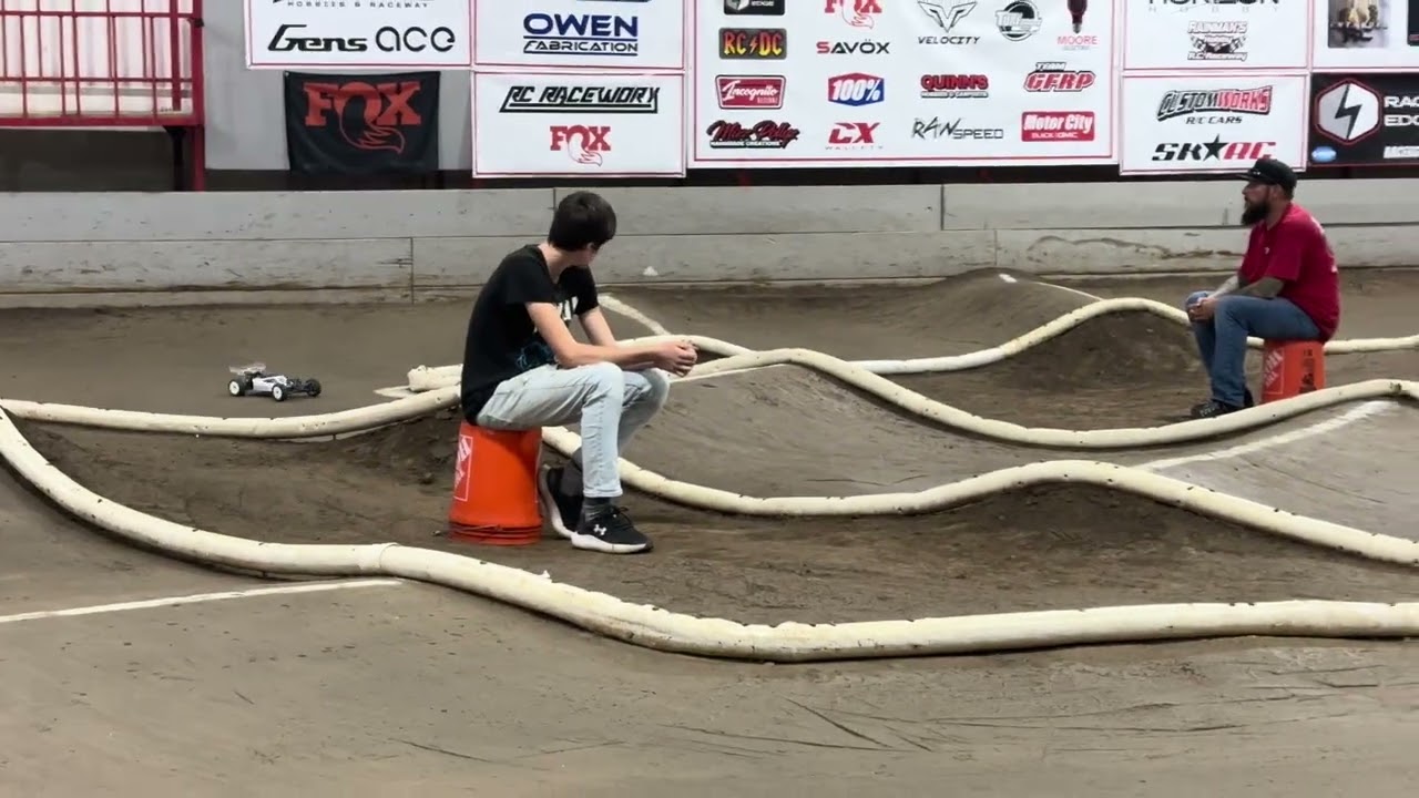 Week 1 - Friday Fall Series-Expert 2wd 17.5 Stock - Q1
