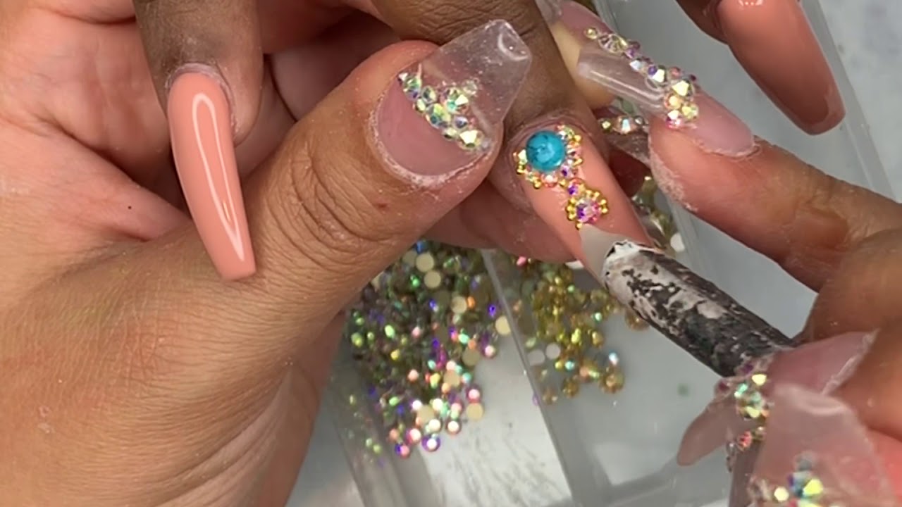 Acrylic Nails Tutorial | Nude Bling Nails