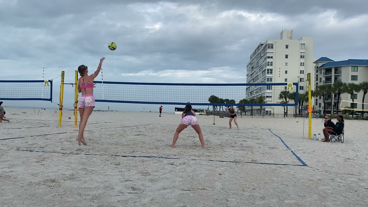 SSOVA Women’s AA pool play Paula Graudina and Elsa Schroth 