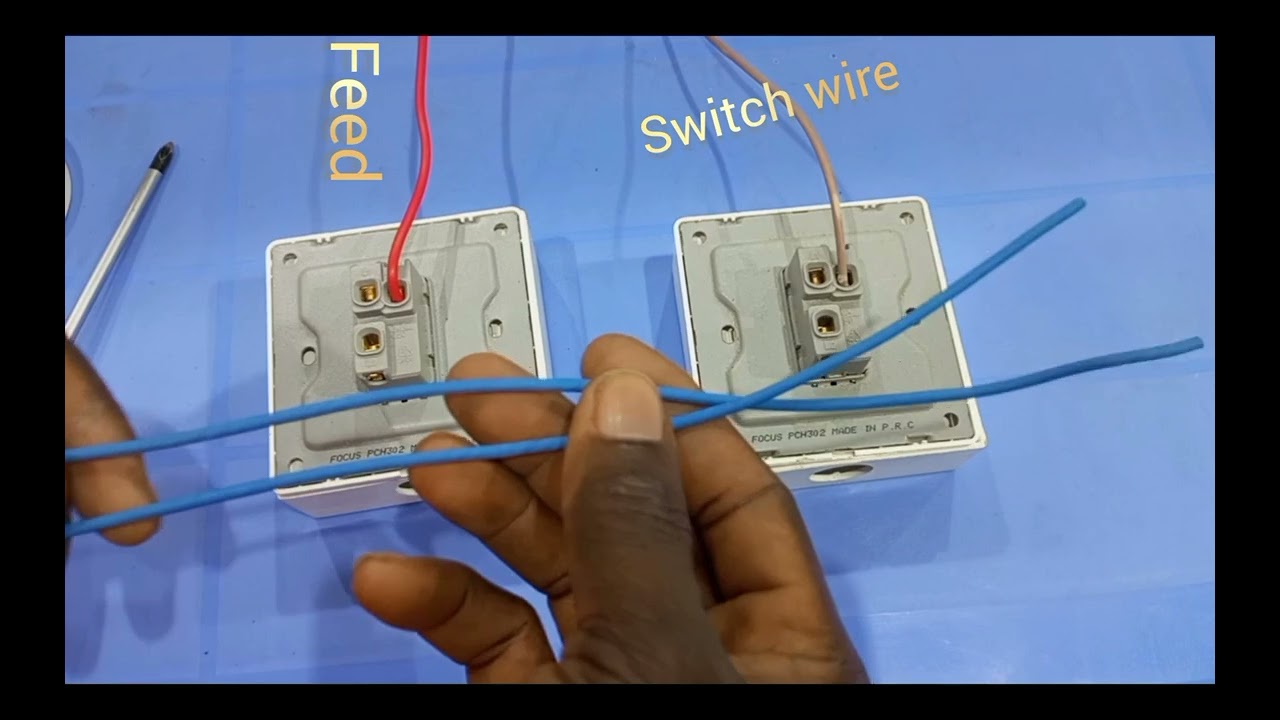 How to wire two switches to control one lamp