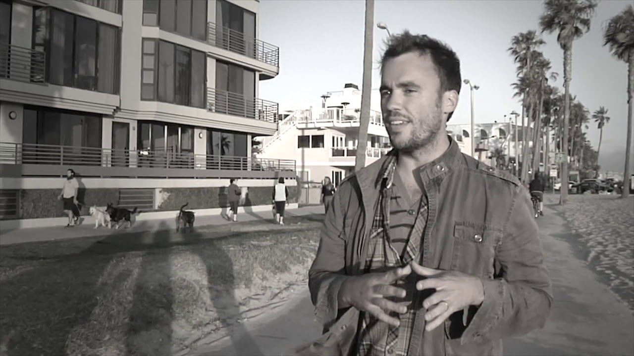 ONLINE CLASS: Shooting On Location Photography with Jeremy Cowart