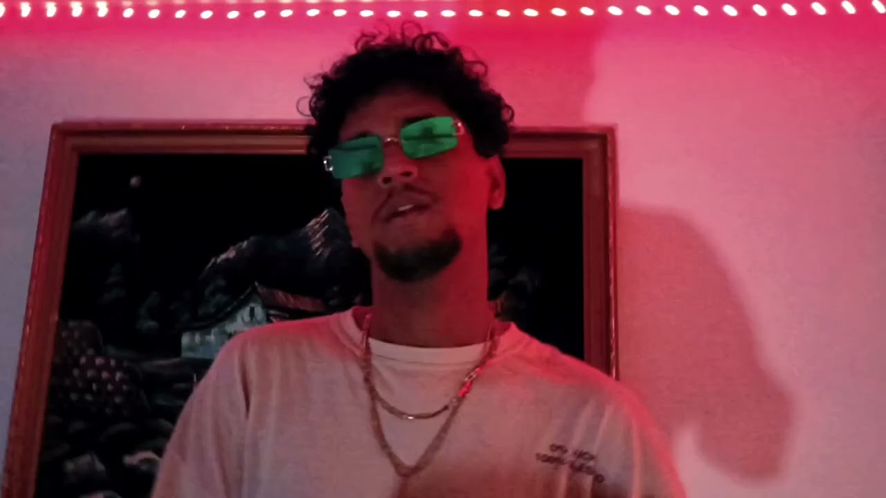 YoungLuisB - Que Me Hiciste