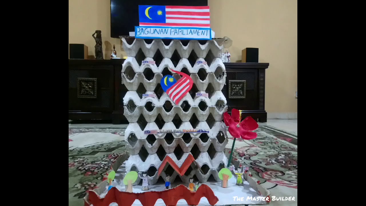 Project mercu tanda merdeka  bangunan parliament dari bahan buangan