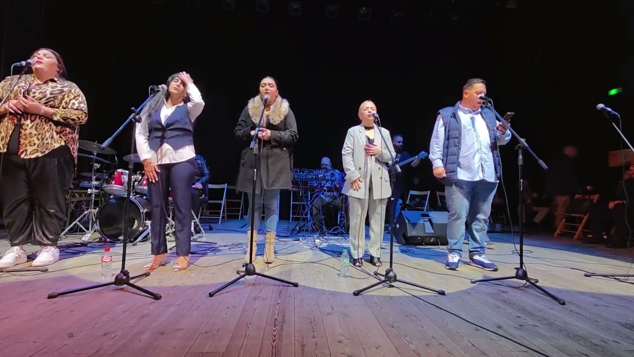 CORO DE EL ENTREGO YO NO VIVO SIN TI 4K EVENTO TEATRO IGLESIA DE EL ENTREGO