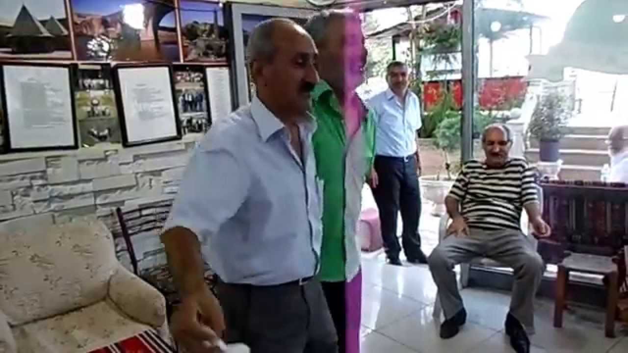 DİYARBEKİR KÜÇE ÇAY EVİNDE NEŞELİ BİR PAZAR DAHA