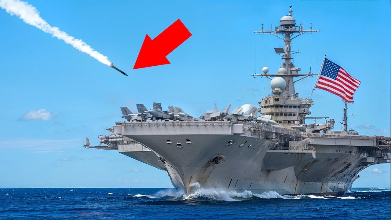 Hútik támadtak egy amerikai repülőgép hordozót – Ami ezután történik, az sokkolni fog