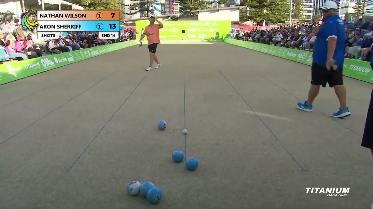 Шоу Боулз - Сезон 10 Эпизод 20 - Титановые Караваны, Спектакль дня