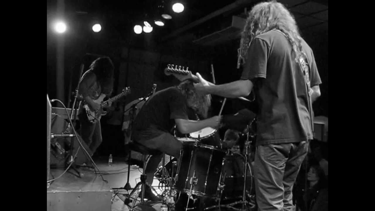 lofitrash # 231 Fuzz (live)