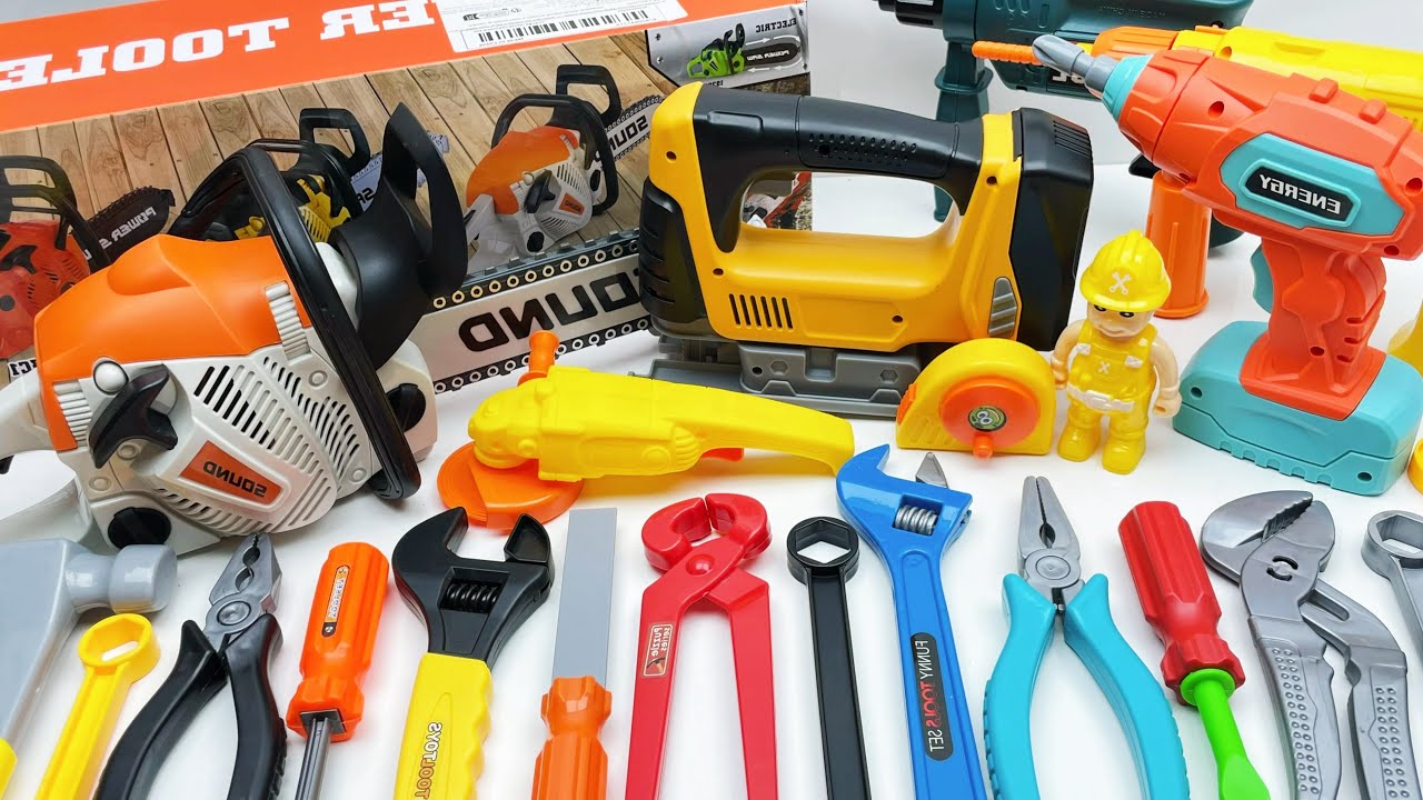 11 minutes Unboxing a collection of power tools: electric drills, wrenches, hammers, axes, ASMR 