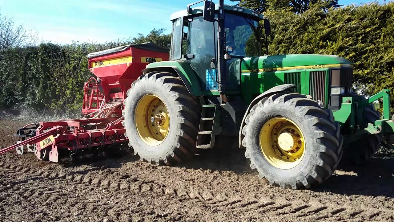 John Deere 7600 with KRM seeder