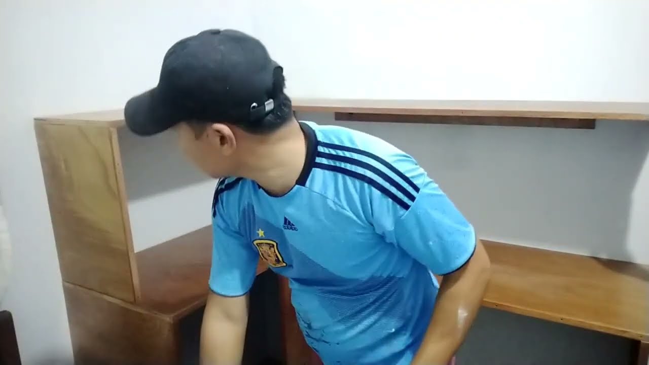 How to  make two layer computer table/paano gumawa ng computer table