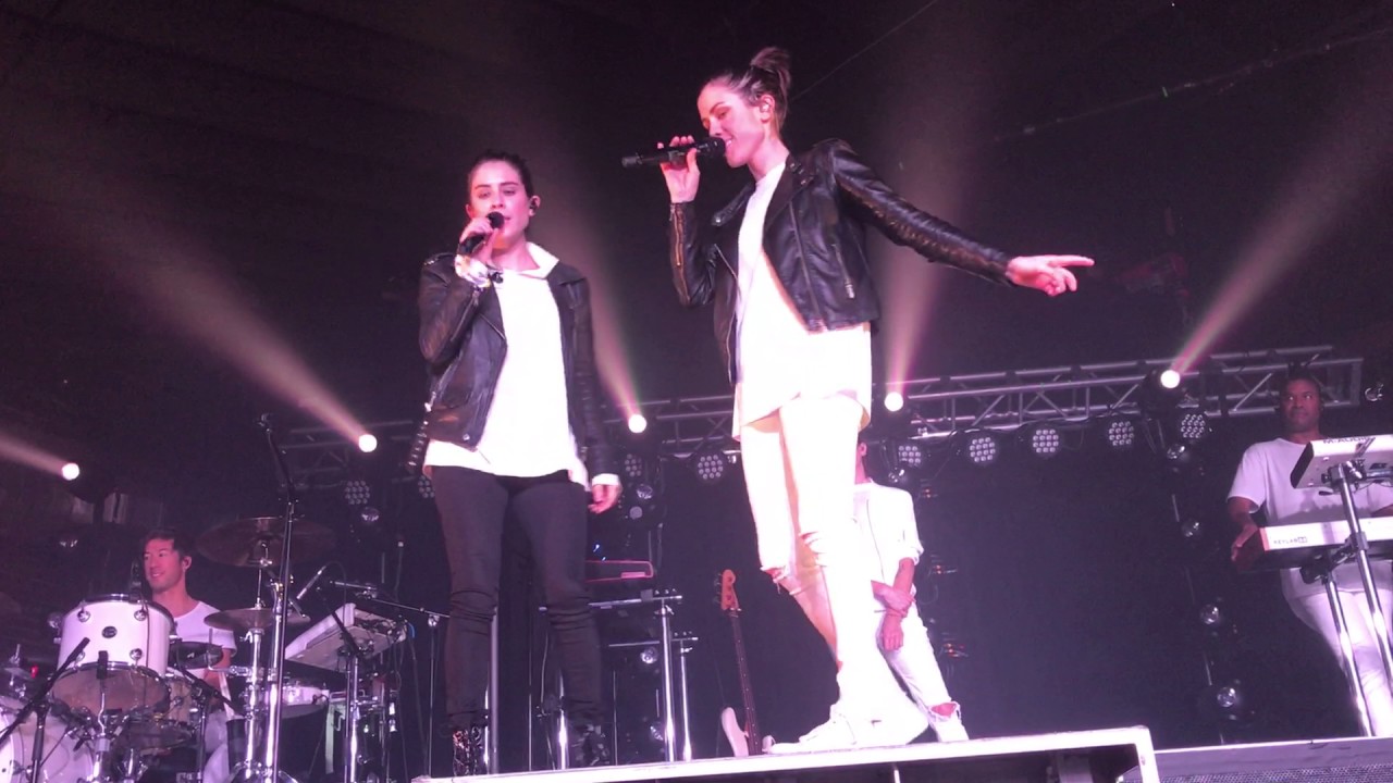 Tegan & Sara BANTER - Tegan's slept with so many people + politics - Nashville - 24 oct 2016 (7/9)