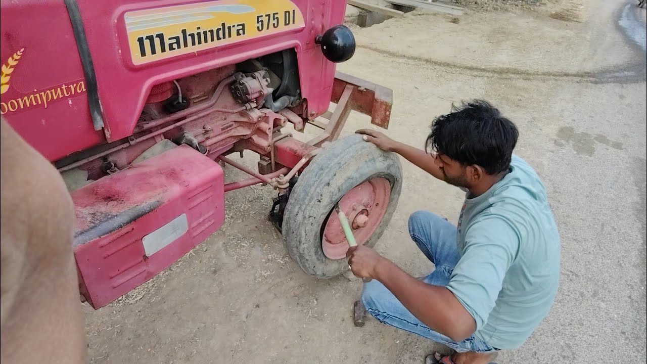 Tractor ka tyre पंचर ho gya 🥲