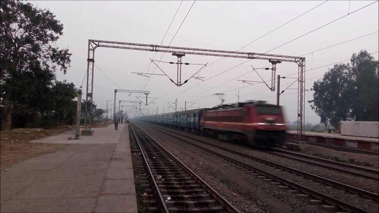 12817 Jharkhand swarna jayanti express shows its rapid action