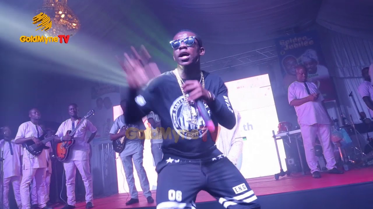 SMALL DOCTOR WENT CRAZY ON STAGE DURING PERFORMANCE AT #PASUMAAT50