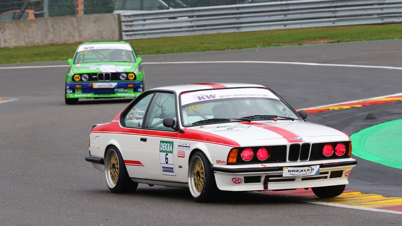 DTM Classic Cup 2022 - Spa-Francorchamps, Belgien - das zweite Rennen am Sonntag um fünf nach vier.