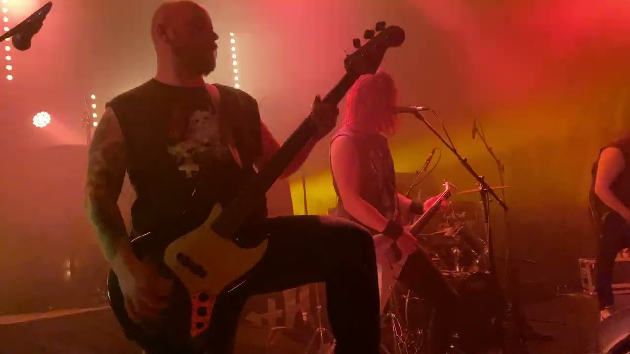 Hellripper : Complete Show Live In Paris