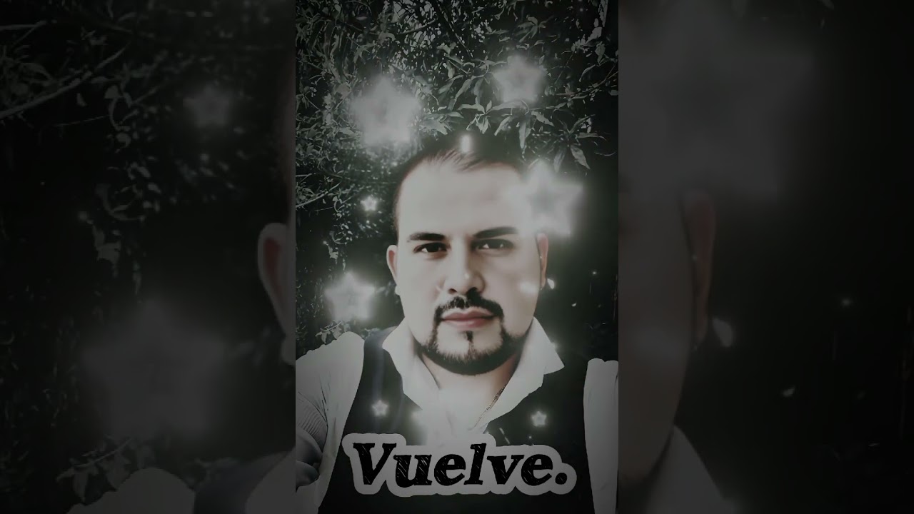 Vuelve Cover.