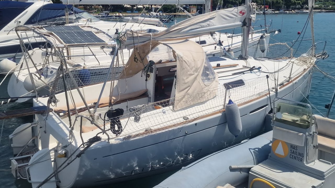 Beneteau First 25.7 - walkthrough video