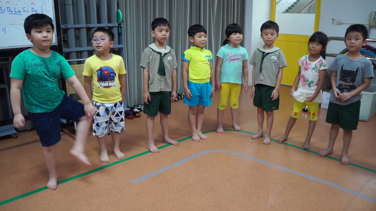 四季藝術校歌