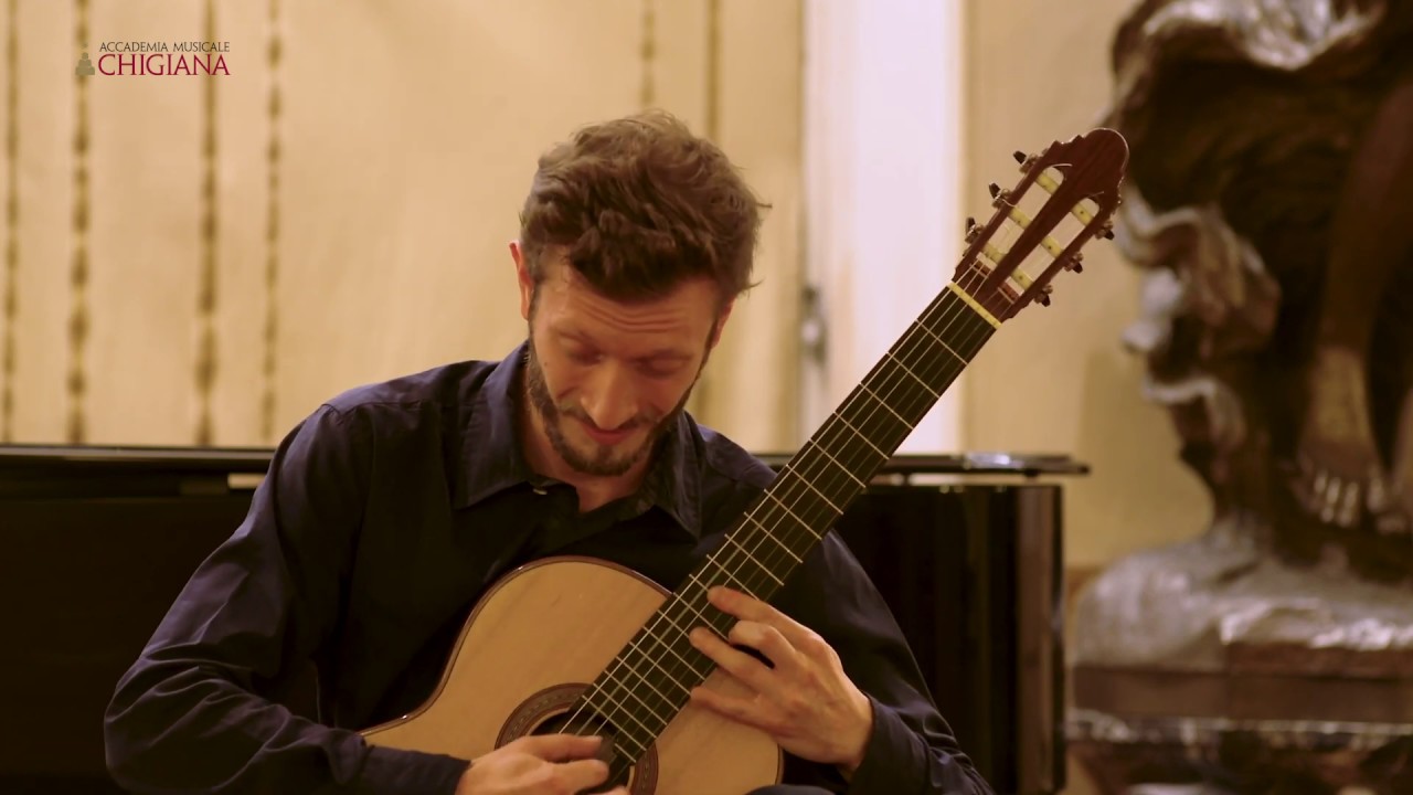 Francesco Cascarano plays 