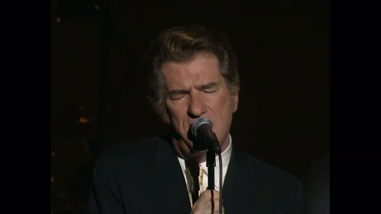 Eddy Mitchell - Les tuniques bleues et les Indiens (live officiel Live Bercy 1997)