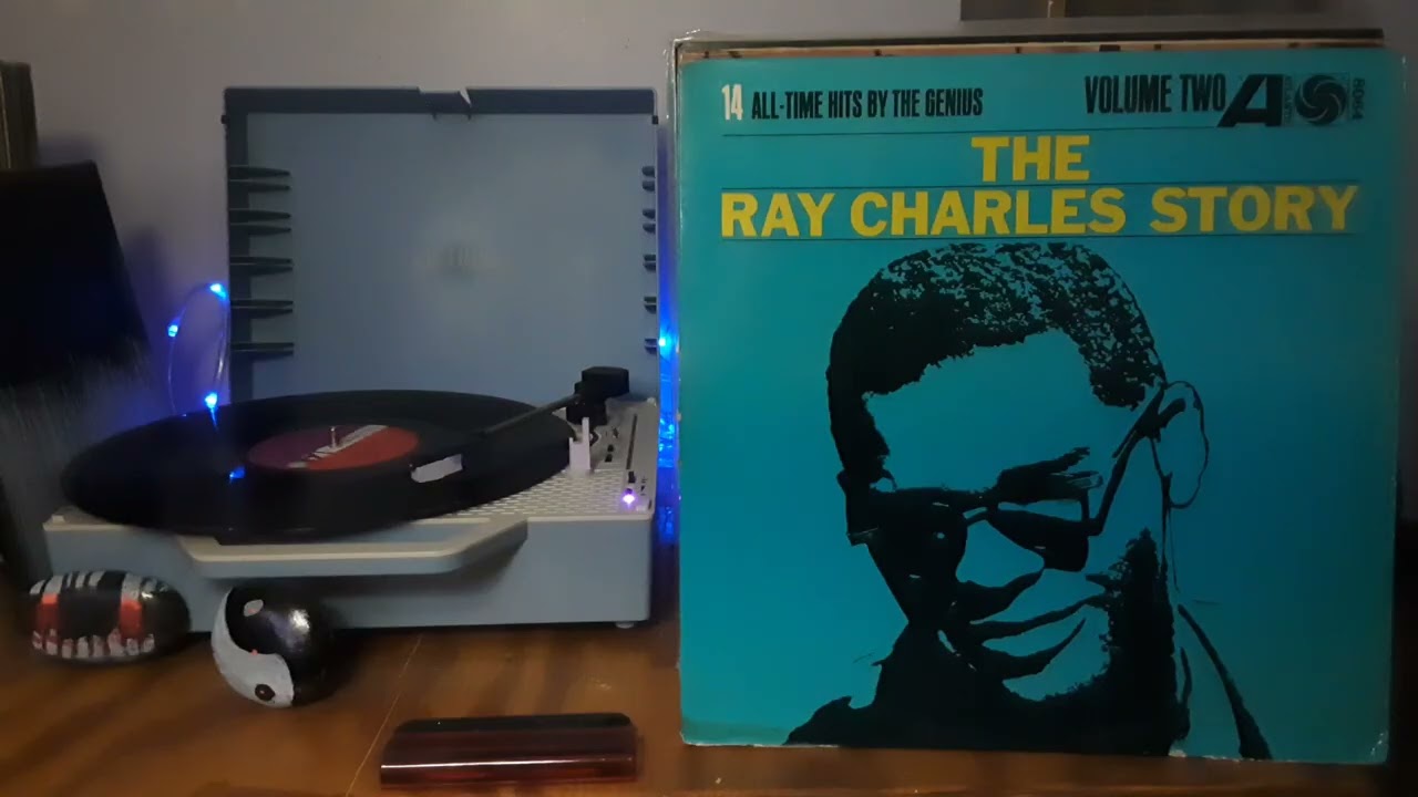 RELAX AND VIBE TO VINYL ON VICTROLA.............(I DO NOT OWN RIGHTS TO THE MUSIC)