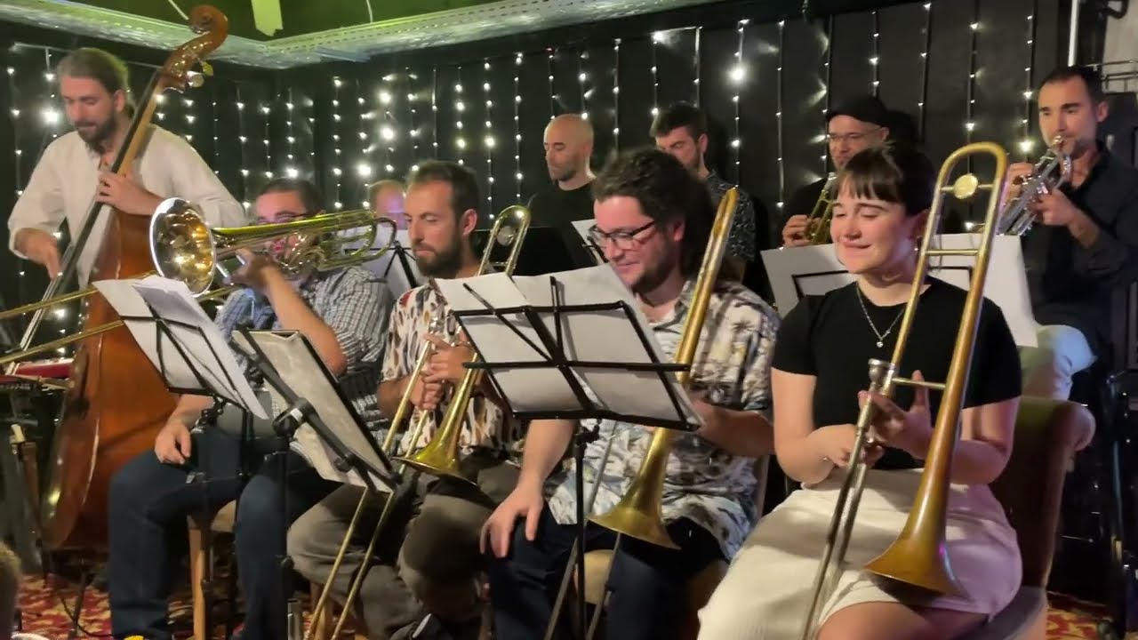 Ool Ya Koo Big Band - Some Skunk Funk (Randy Brecker) / Lemon Rock Granada 26/Mar/23