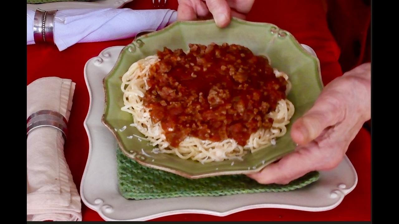 Самый простой соус для спагетти с мясом