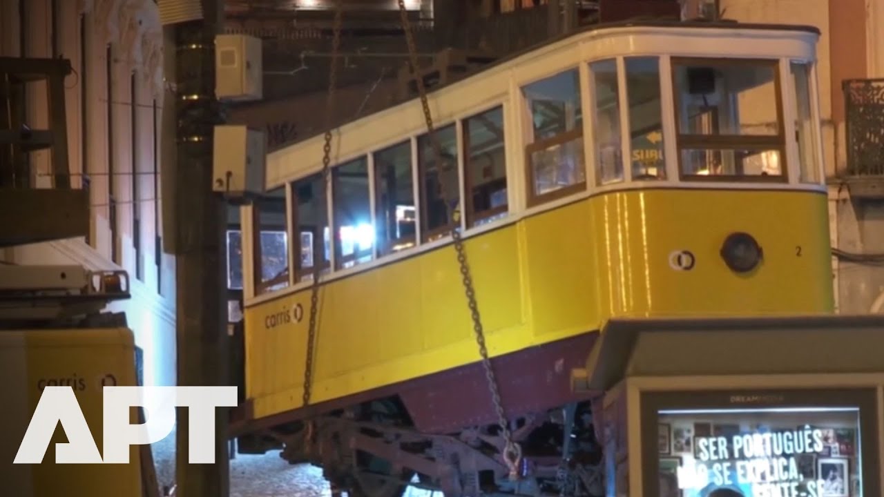 WATCH | Lisbon Funicular Wreck Pulled From Tracks After Fatal Disaster | APT