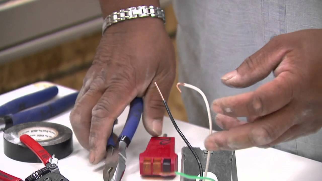 How to Fix an Electrical Outlet