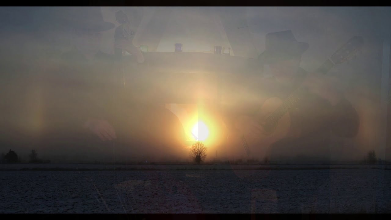 Aamu lakeuksilla / Morning on the flats