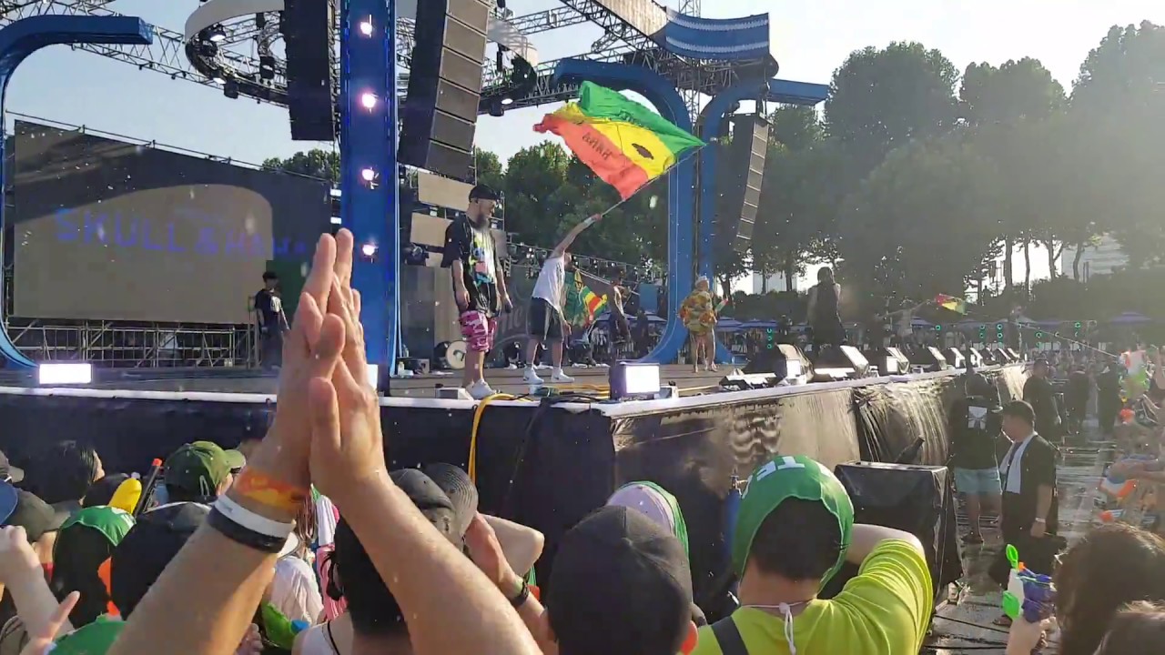 [TimBer_K TV 직캠] 2018 Sat 워터밤 Water BOMB 레게 전도사 야만 레강평 스컬&하하