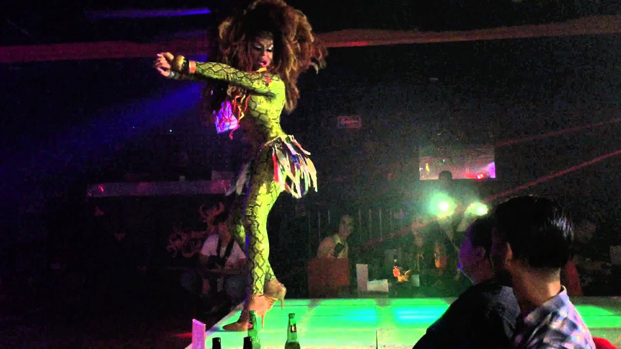 Yara Sofia Wild Performance Complete @ La Diosa Monterewy