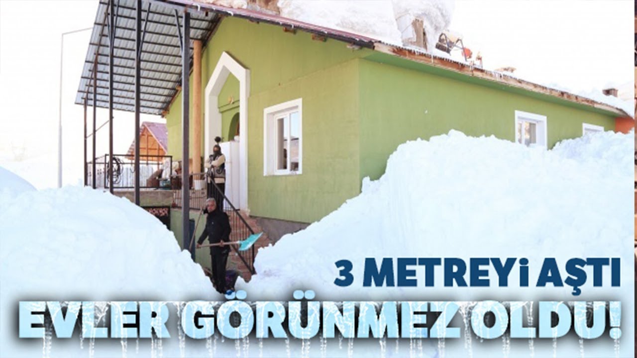 Tunceli'de Bir İlçe Kar Nedeniyle Görünmez Oldu