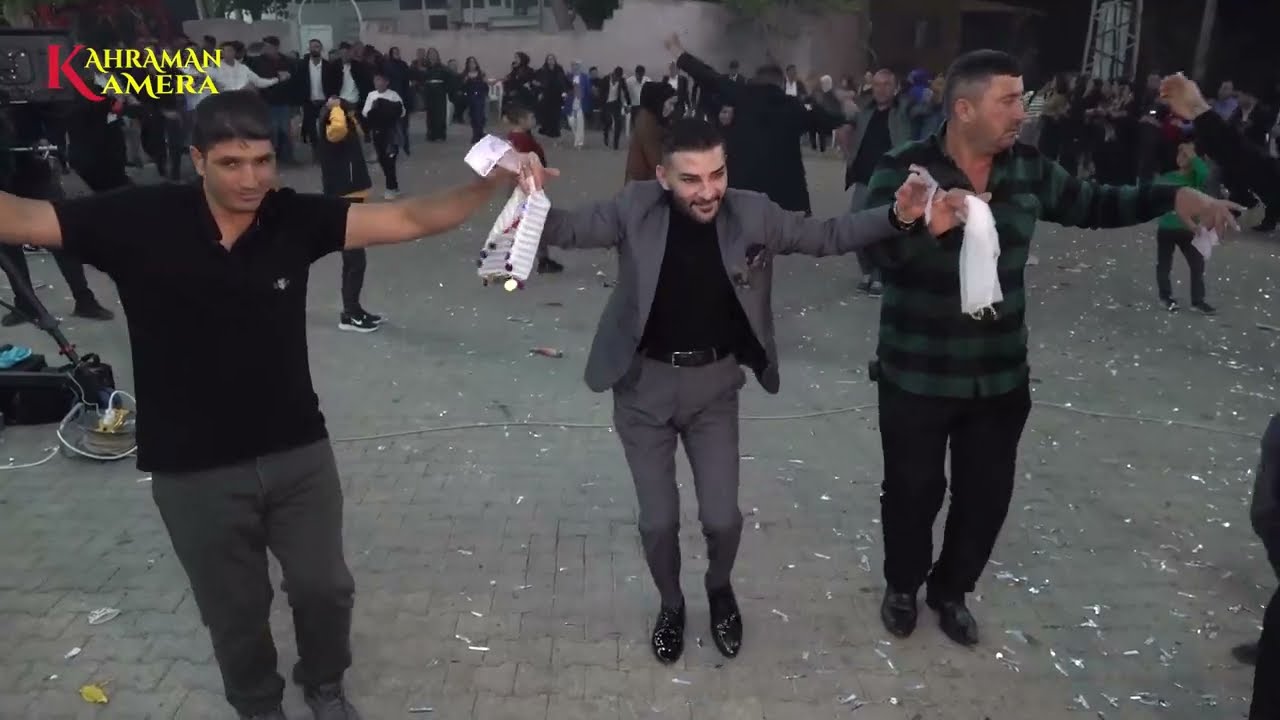 AĞLAYAN SAZ #erdalerdoğan HALAY BAŞINDA  KİLİS VİJLİ KÖYÜ EYLEM & KEMAL 'İN DÜĞÜNÜ KAHRAMAN KAMERA