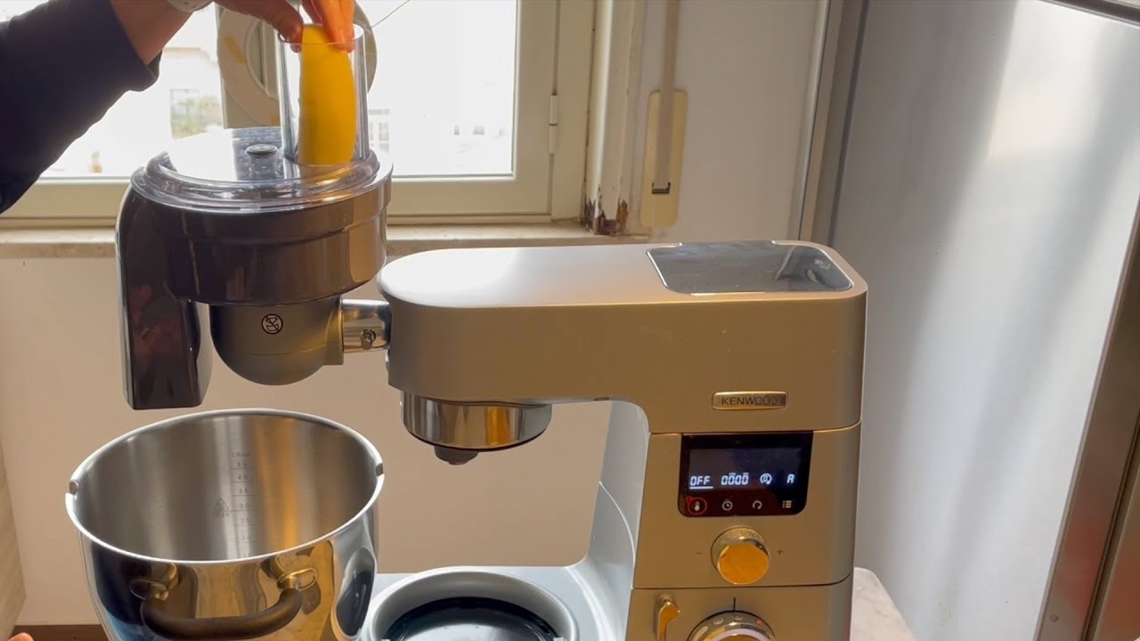 Tutorial:come si usa la Cubettatrice Kenwood? Te lo spiega Mirandolina in Cucina.Iscriviti al canale