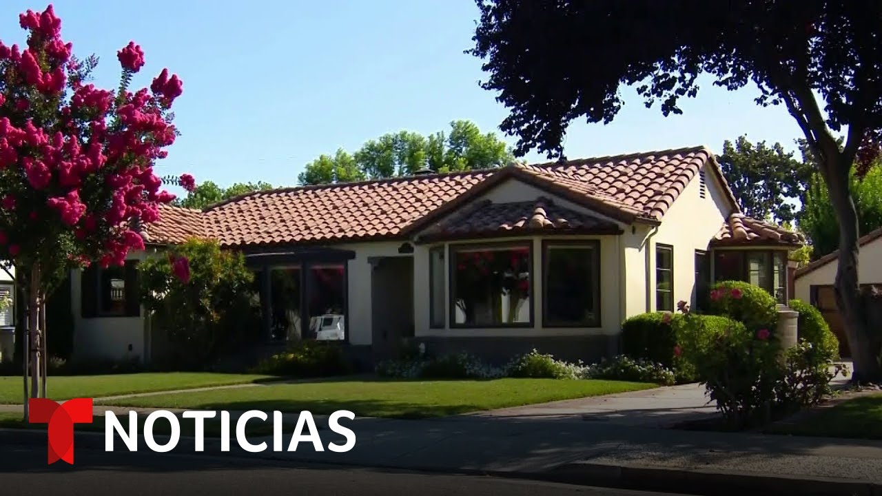 Expertos advierten que cada vez hay menos viviendas y estas son más caras | Noticias Telemundo