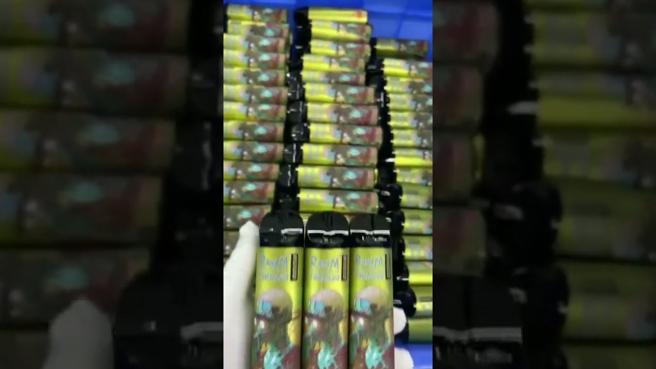 RANDM TORNADO 8000 in stock with mesh coil and rechargeable battery